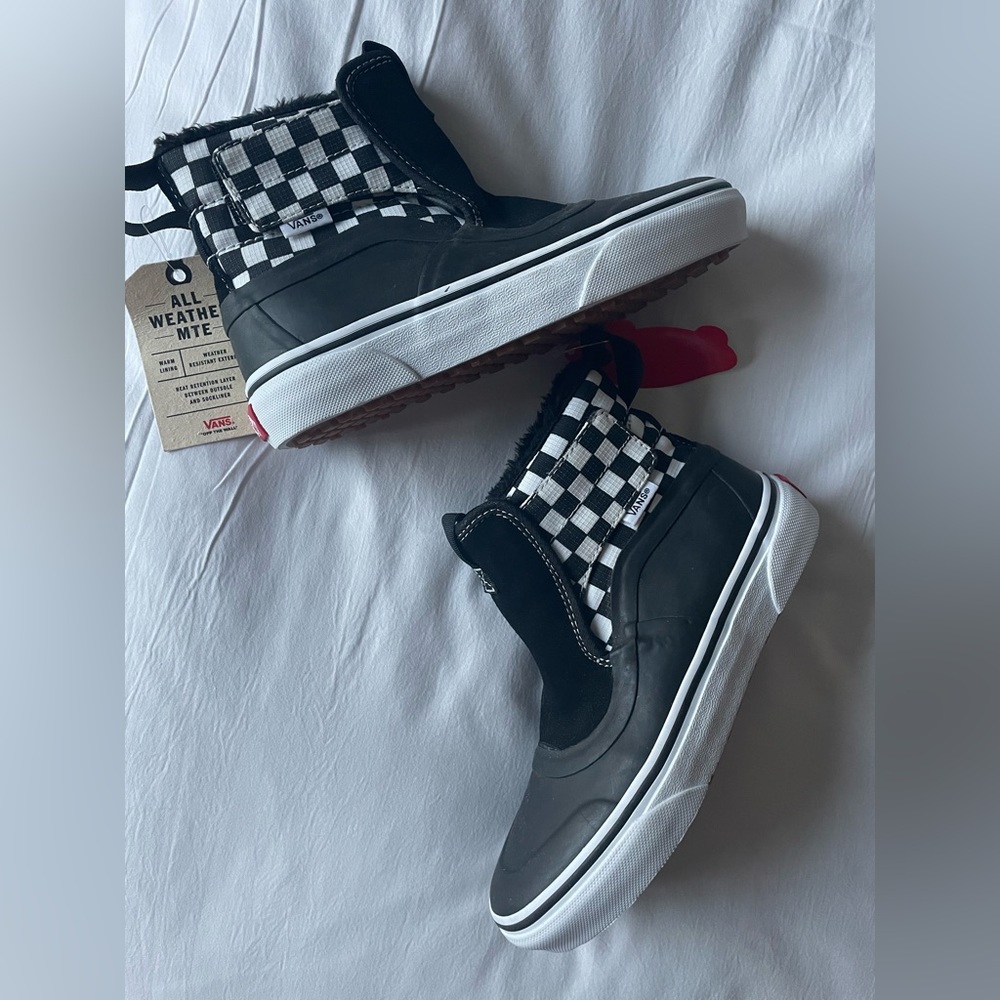 Kid's Vans Slip-On "Checkerboard" boots 3